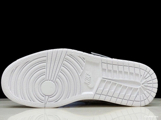 1 Off-White Jordan White AQ0818-100 Retro High Air 0815